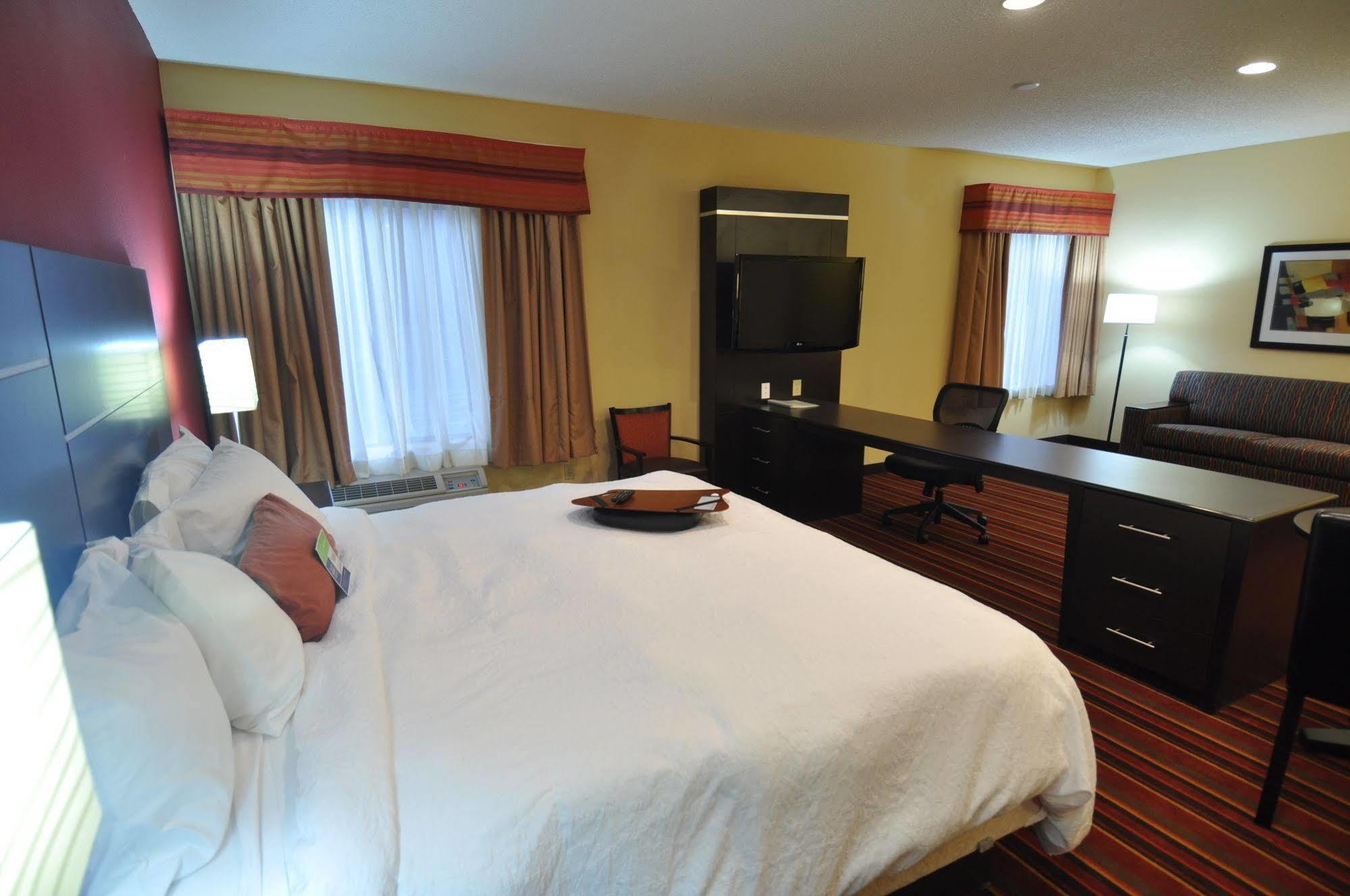Hampton Inn Boulder/Louisville Bagian luar foto